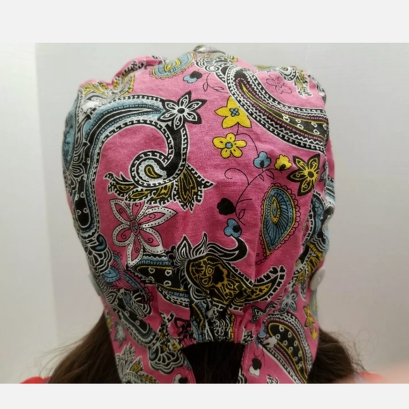 Pink Paisley Ponytail Scrub Cap Ear Saver Buttons - Picture 5 of 8
